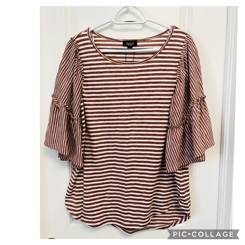 GIGIO USA RUFFLE CONTRASTING STRIPE SLEEVE TOP